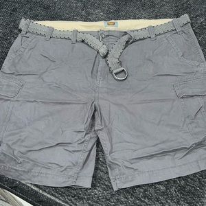 Men’s big & tall cargo shorts